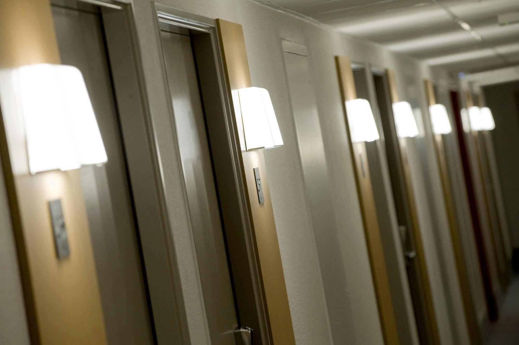 B&B Hotel Reims Bezannes Екстериор снимка