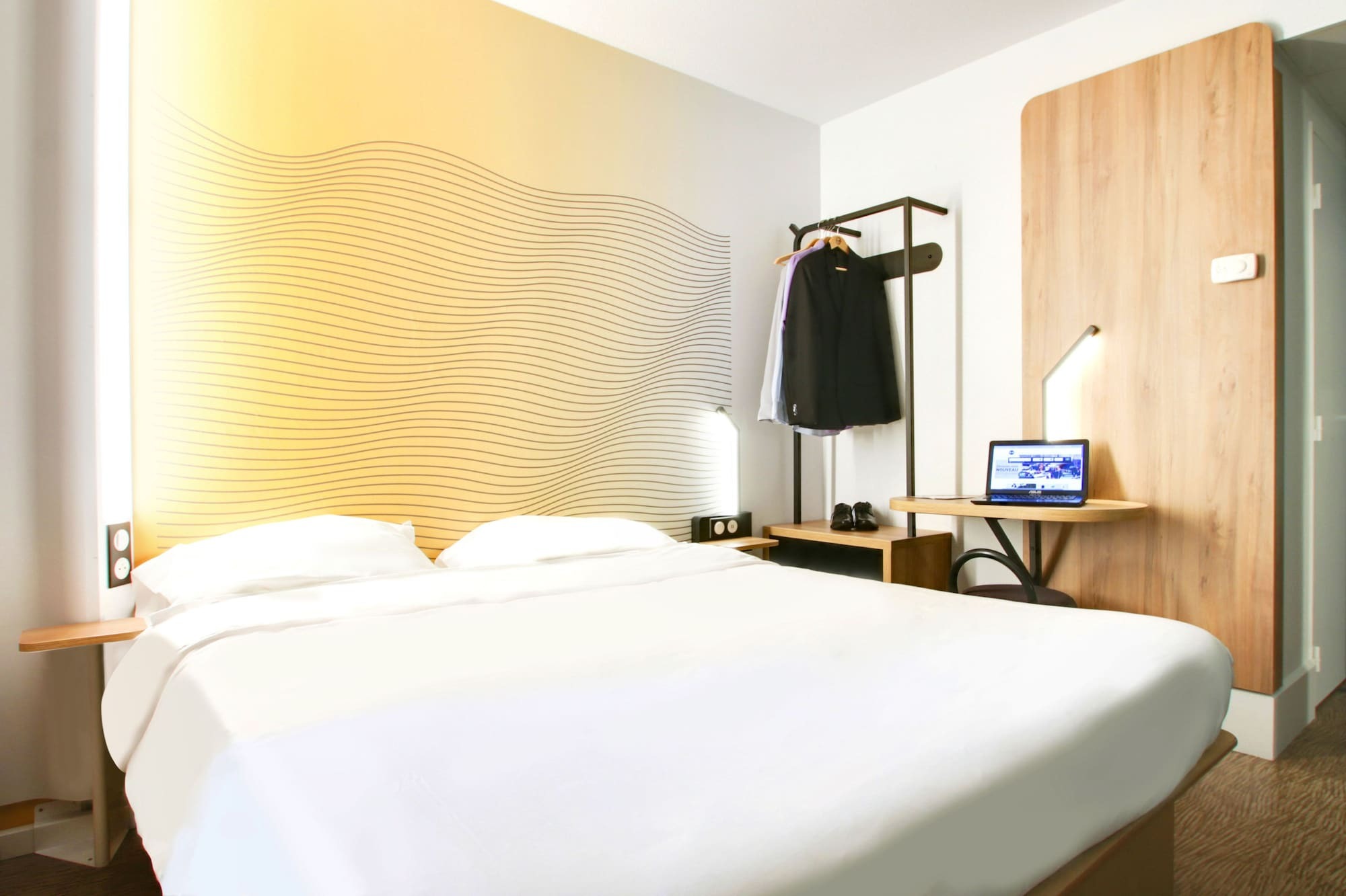 B&B Hotel Reims Bezannes Екстериор снимка